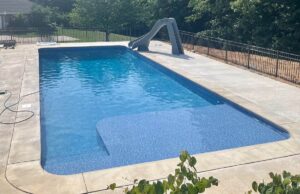 CASE Pool and Spa - Rectangle with Sun Ledge